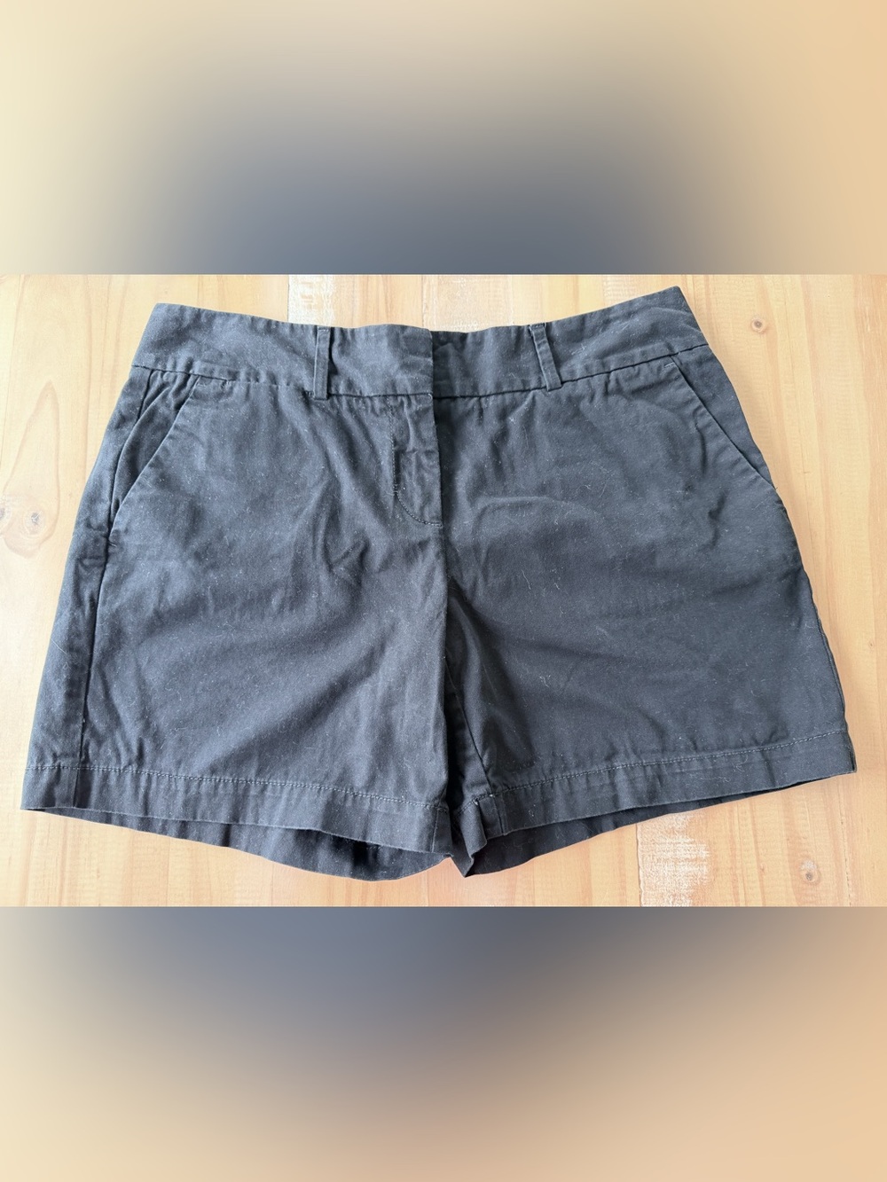 Ann Taylor Loft Shorts Womens Size 4 Black  Casual Walking Preppy Beach Picnic